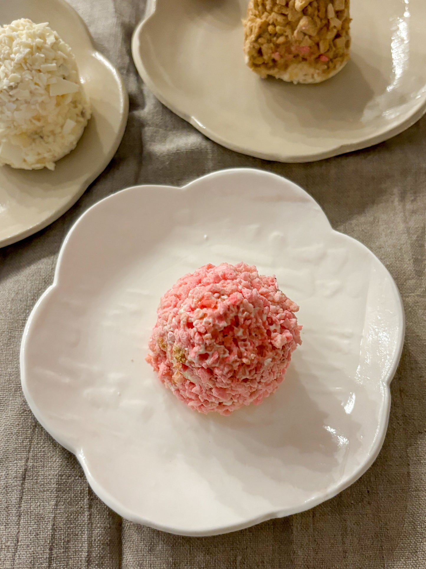 Petite assiette à dessert en porcelaine